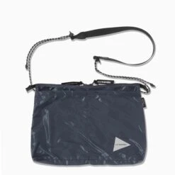 And Wander Sil Sacoche - Blue(And Wander Sil Sacoche Blue 1)