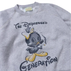 Aries Womens Destroyed Weedie Pie Raglan Sweat Light Grey Marl(Aries Womens Destroyed Weedie Pie Raglan Sweat Light Grey Marl) -Best Clothing Store AriesWomensDestroyedWeediePieRaglanSweatLightGreyMarl2