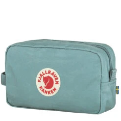 Fjallraven Kanken Gear Bag Sky Blue(Fjallraven Kanken Gear Bag Sky Blue) 6 Fjallraven Kanken Gear Bag Sky Blue(Fjallraven Kanken Gear Bag Sky Blue) -Best Clothing Store Fjallraven Kanken Gear Bag Sky Blue 2