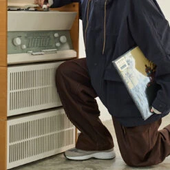 Kappy Two Tuck Wide Denim Pants Brown(Kappy Two Tuck Wide Denim Pants Brown) -Best Clothing Store KappyTwoTuckWideDenimPantsBrown1