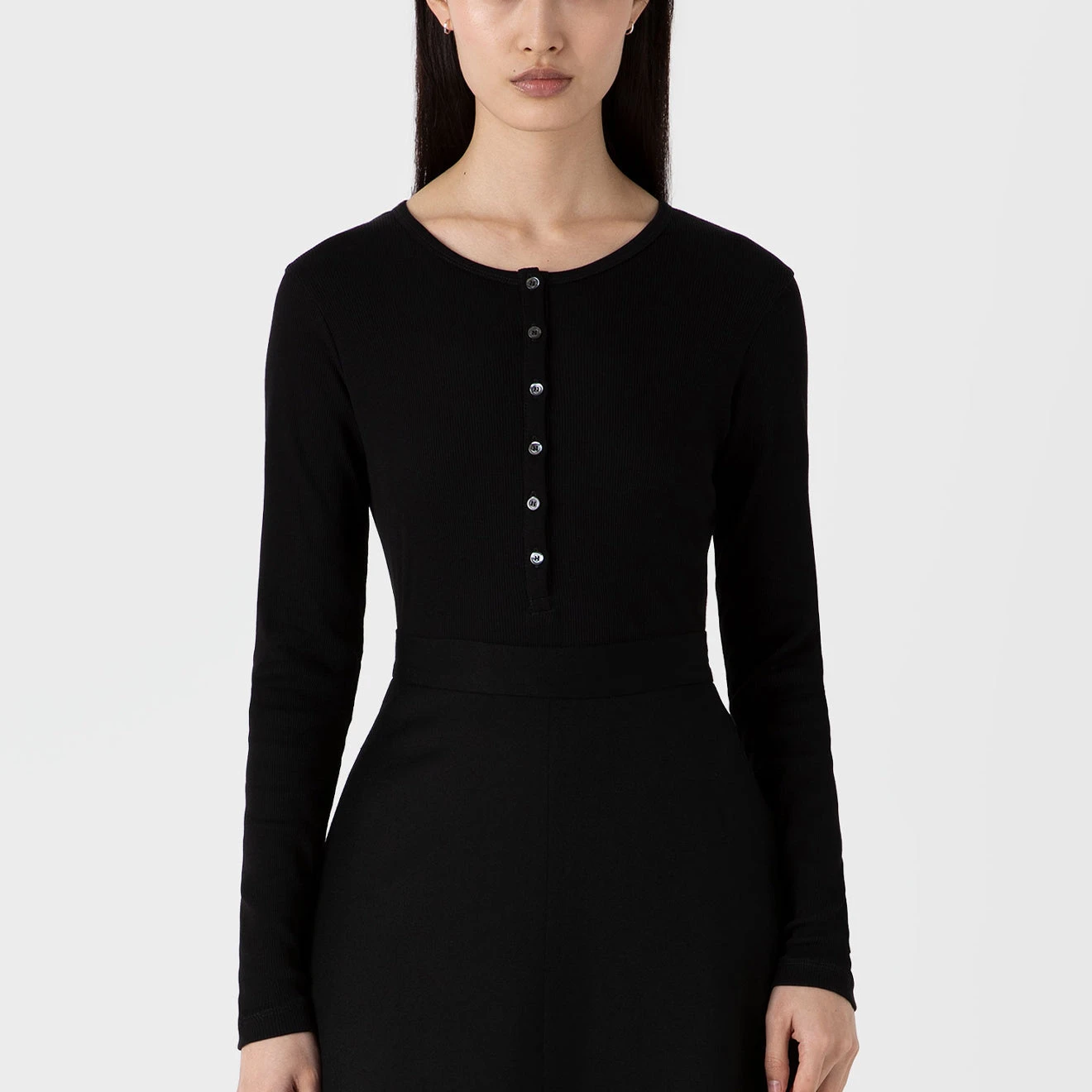 Sunspel Womens Rib Henley Black(Sunspel Womens Rib Henley Black) 4 Sunspel Womens Rib Henley Black(Sunspel Womens Rib Henley Black) - Image 2