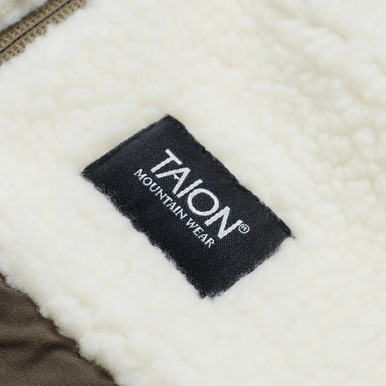 Taion Down Boa Reversible Jacket Olive / Ivory(Taion Down Boa Reversible Jacket Olive Ivory) 5 Taion Down Boa Reversible Jacket Olive / Ivory(Taion Down Boa Reversible Jacket Olive Ivory) - Image 3